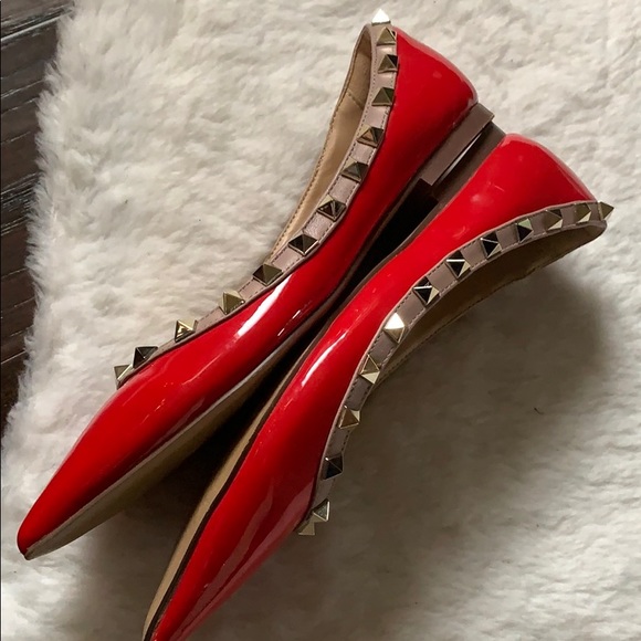 Beautiful pointy candy apple red flats - Picture 9 of 11